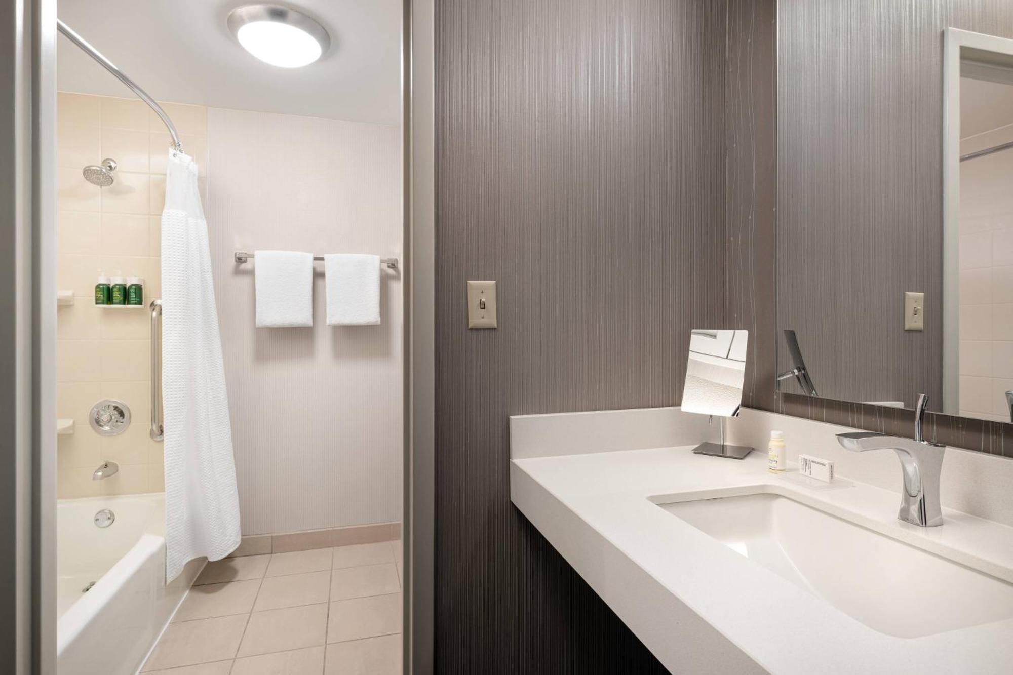Courtyard By Marriott Boulder Exterior foto